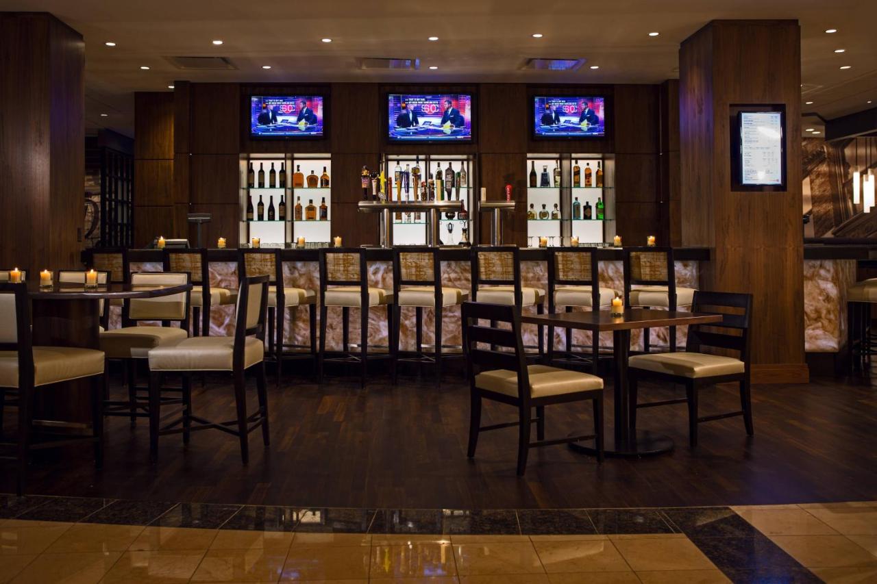 | Baltimore Marriott Inner Harbor at Camden Yards