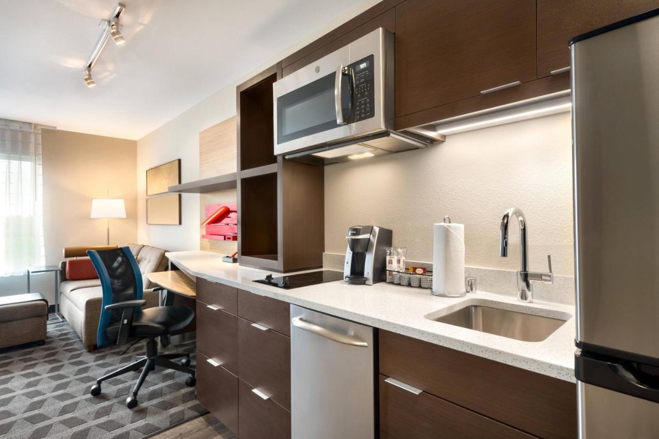 | TownePlace Suites by Marriott Milwaukee Grafton
