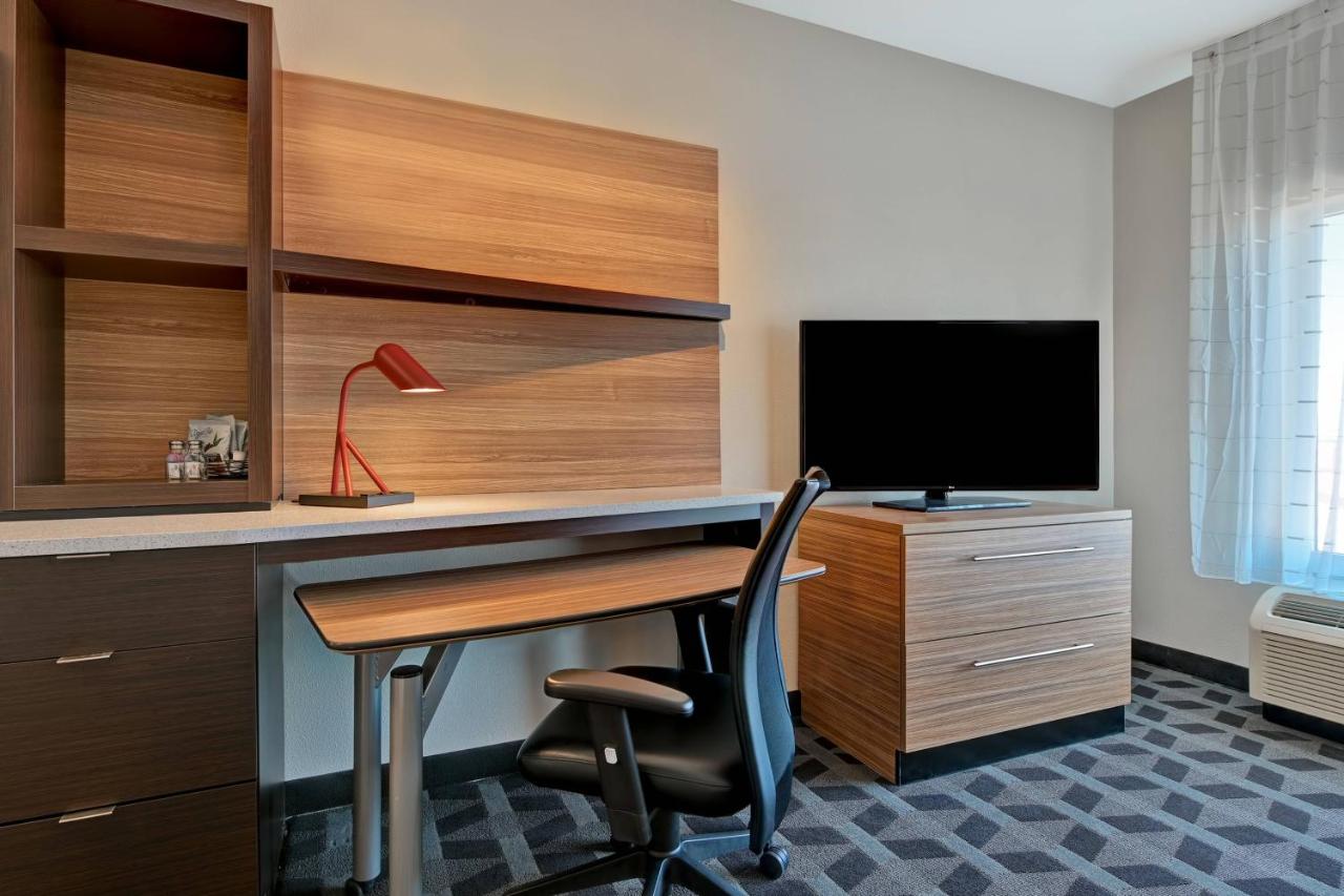One-Bedroom Queen Suite with Sofa Bed - Hearing Accessible at TownePlace Suites by Marriott El Paso East/I-10