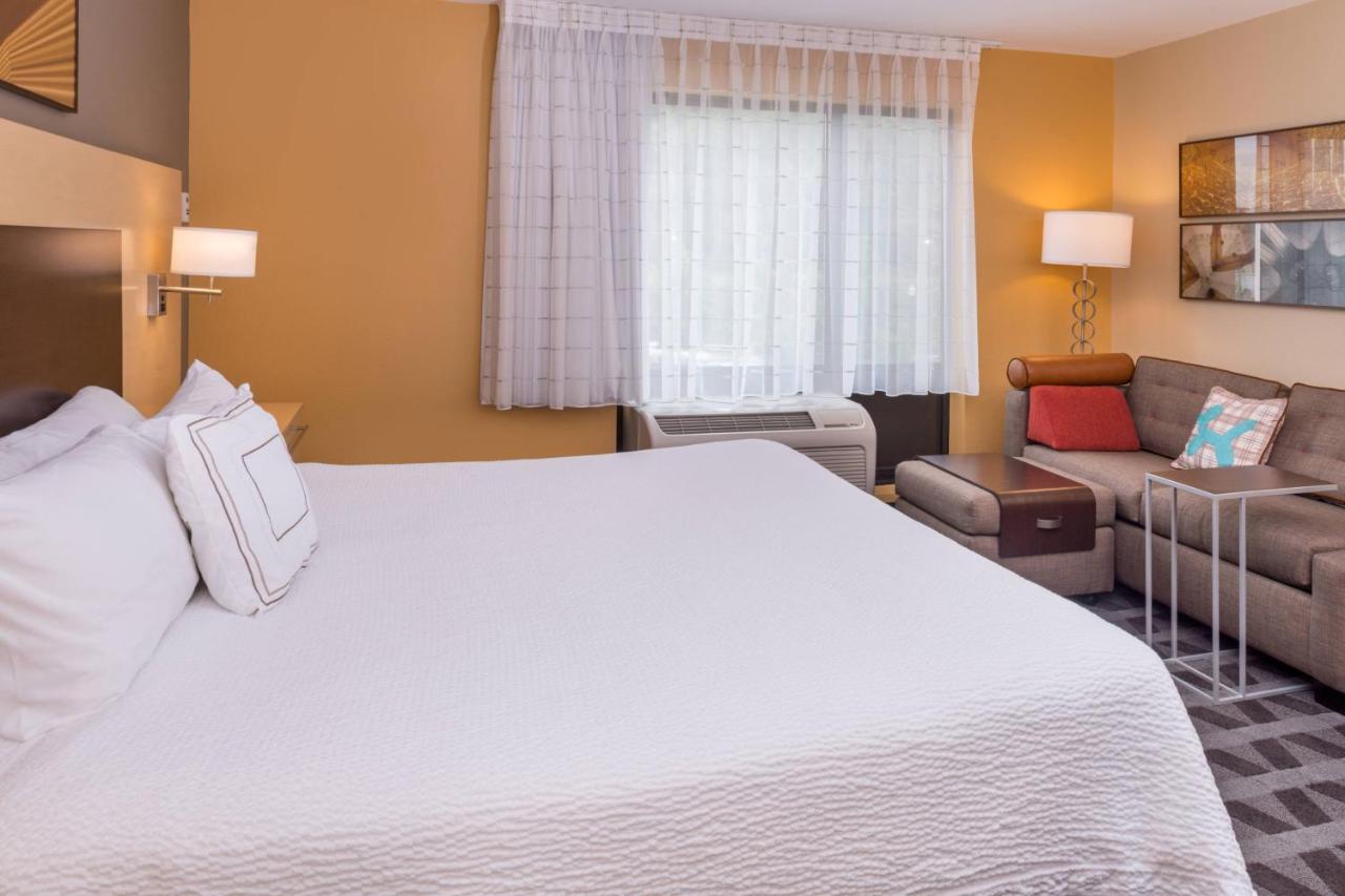 | TownePlace Suites by Marriott Huntington