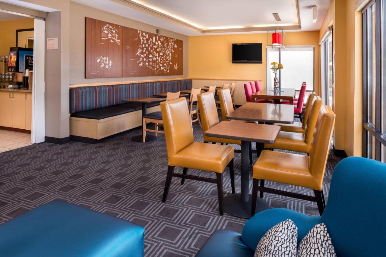 | TownePlace Suites by Marriott Huntington