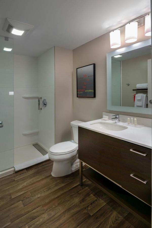 | TownePlace Suites by Marriott Milwaukee Oak Creek