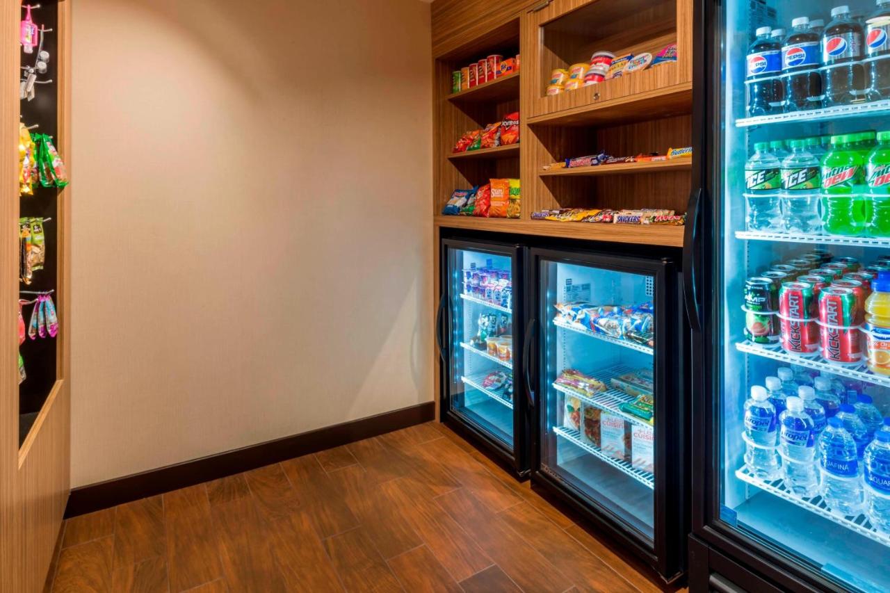 | TownePlace Suites by Marriott Hays