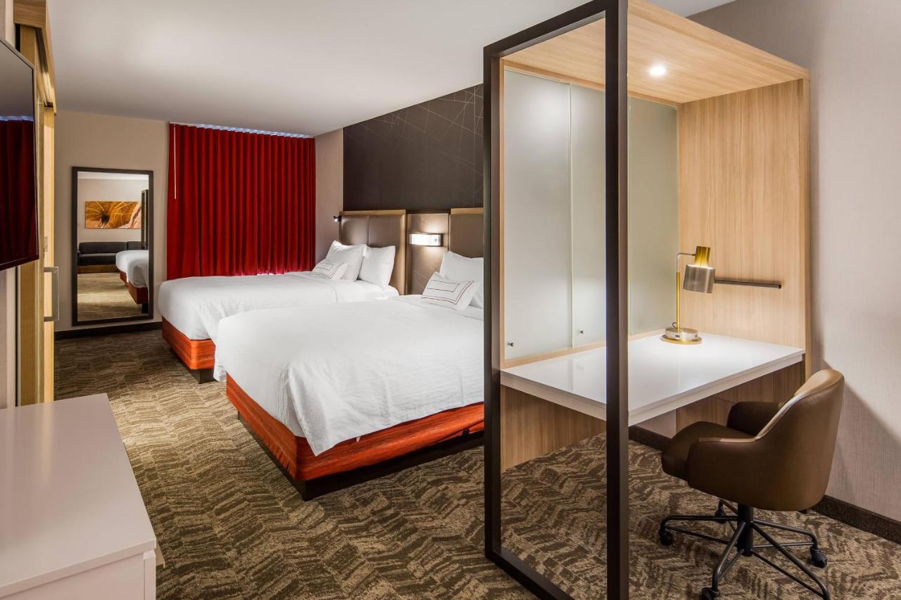 | Springhill Suites by Marriott Chambersburg