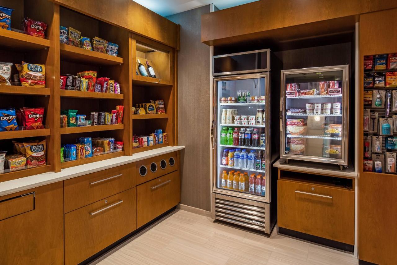 | Springhill Suites by Marriott Chambersburg