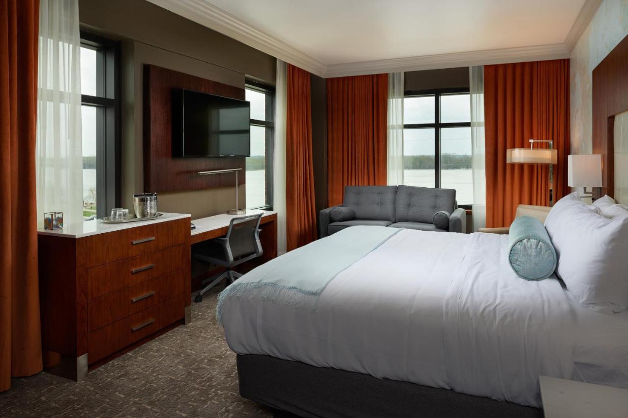 | The Merrill Hotel, Muscatine, a Tribute Portfolio Hotel