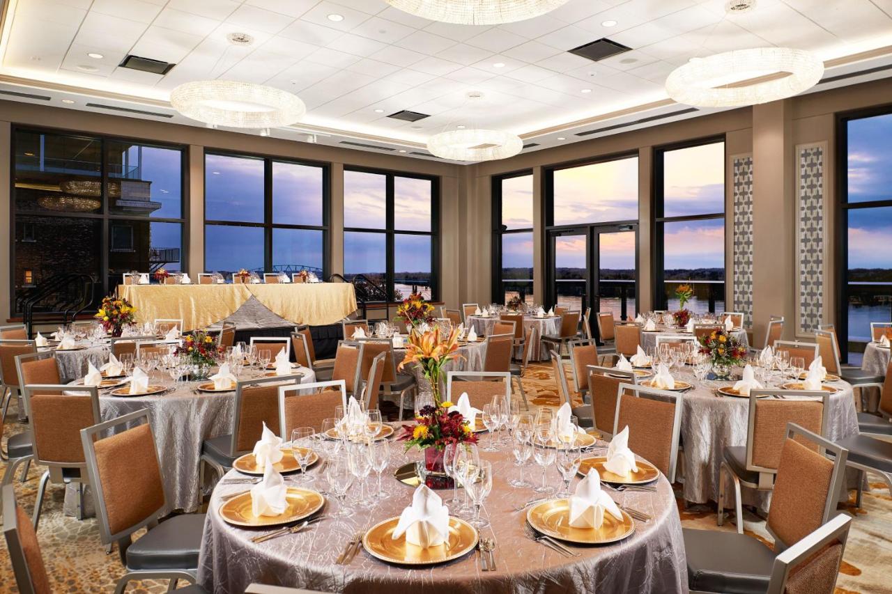  | The Merrill Hotel, Muscatine, a Tribute Portfolio Hotel
