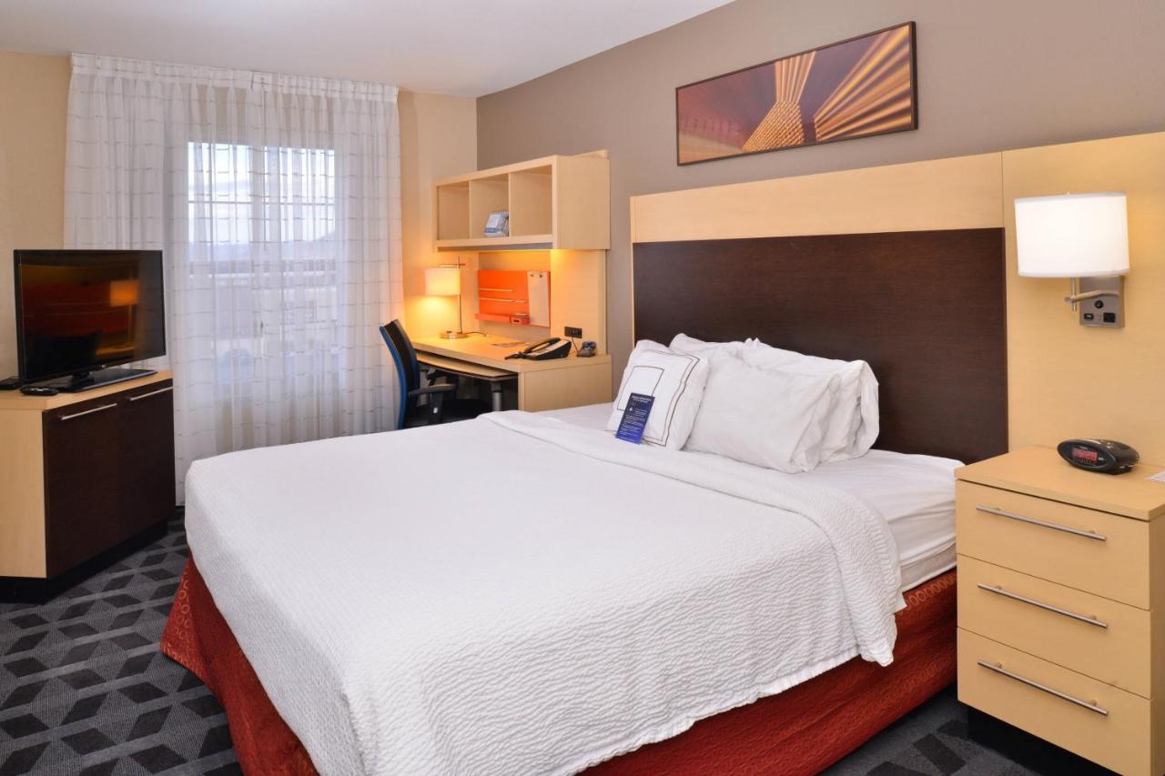 Two-Bedroom Suite at TownePlace Suites by Marriott Las Vegas Henderson