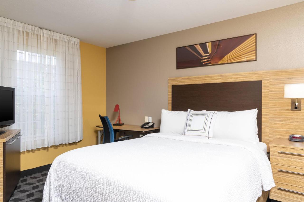 | Towneplace Suites by Marriott East Lansing