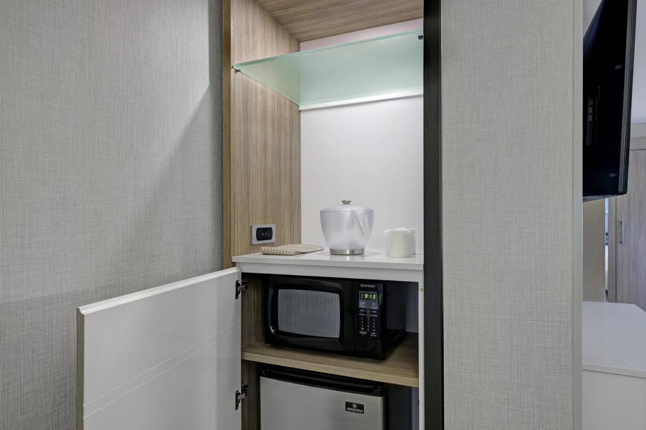 Suite with 2 Queen Trundle Beds at SpringHill Suites by Marriott Palm Desert