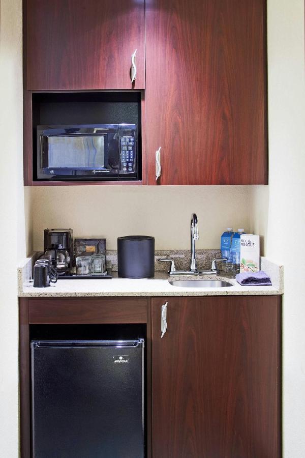 | SpringHill Suites by Marriott Medford