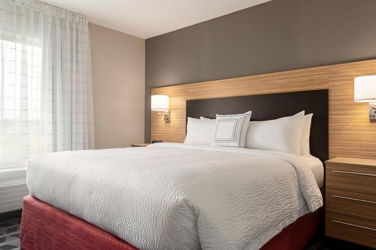 | TownePlace Suites by Marriott Janesville