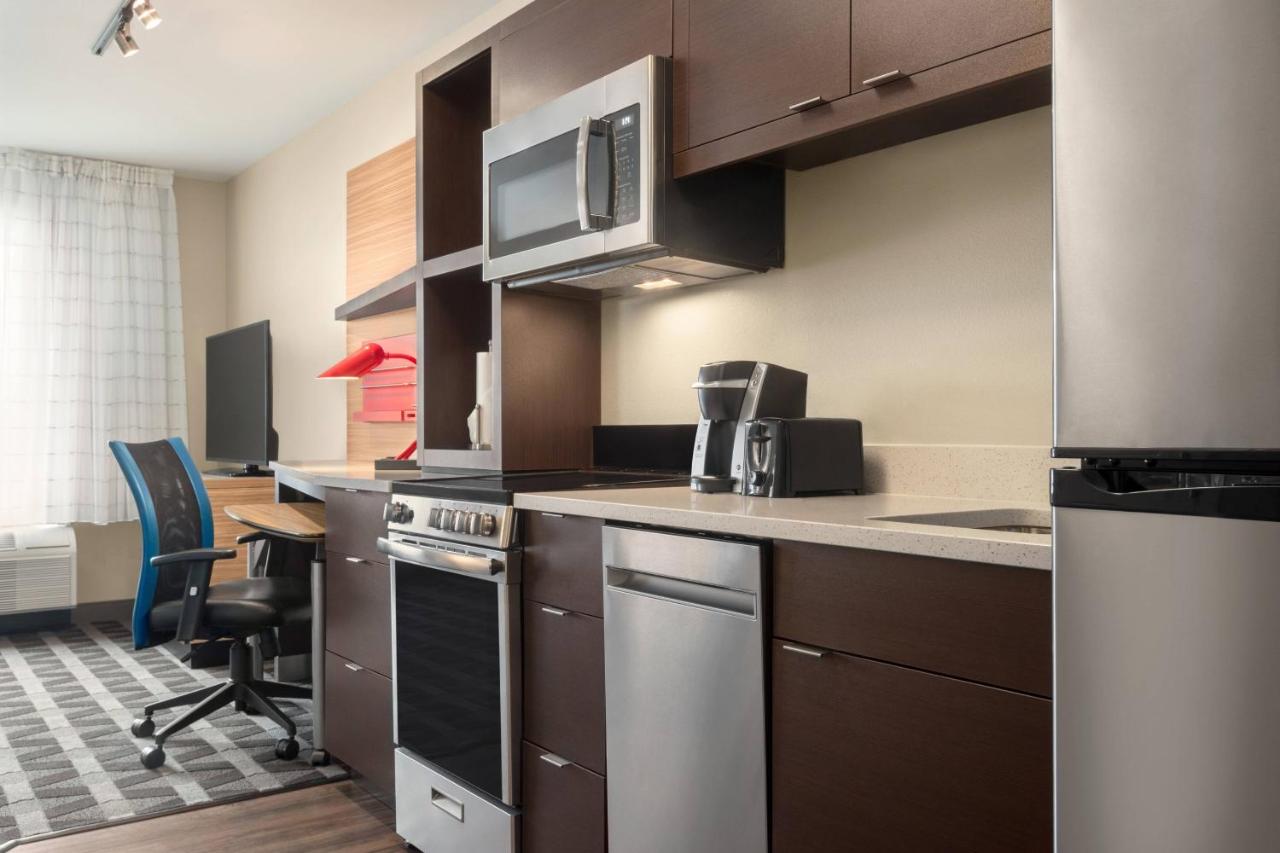 | TownePlace Suites by Marriott Janesville