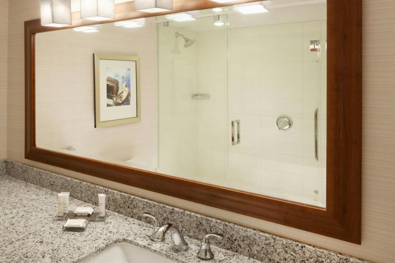 Pure Room with Two Double Beds at Marriott Memphis East