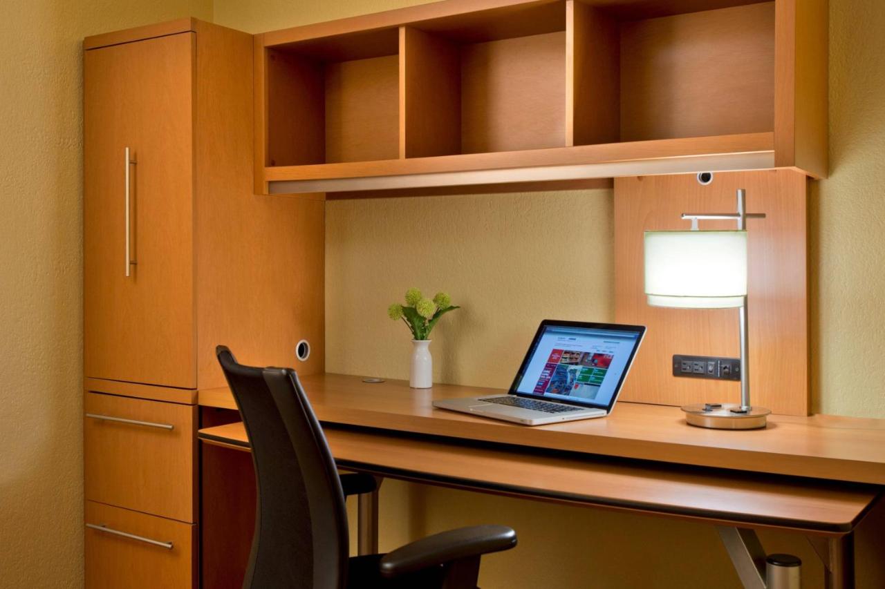 | Towneplace Suites By Marriott Cleveland Westlake