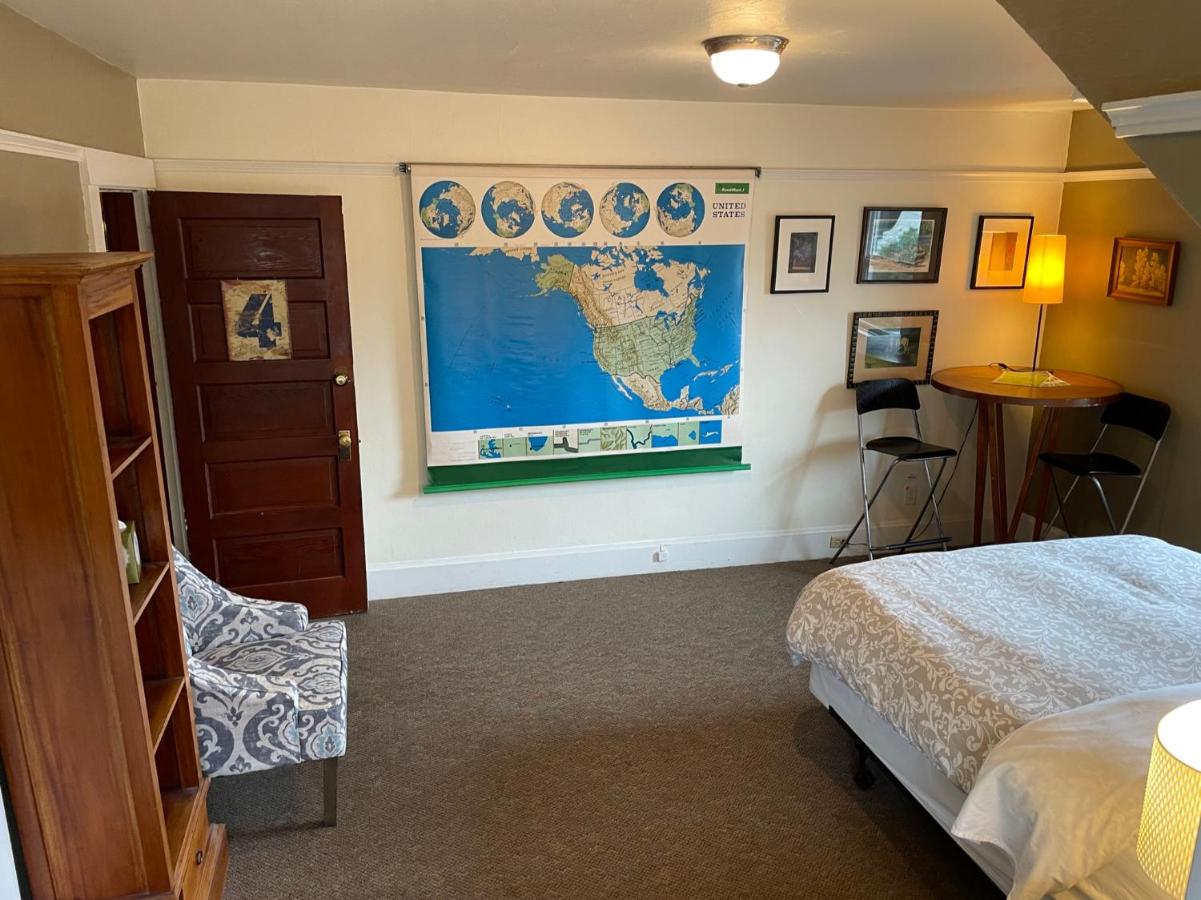 | Portland International Guesthouse