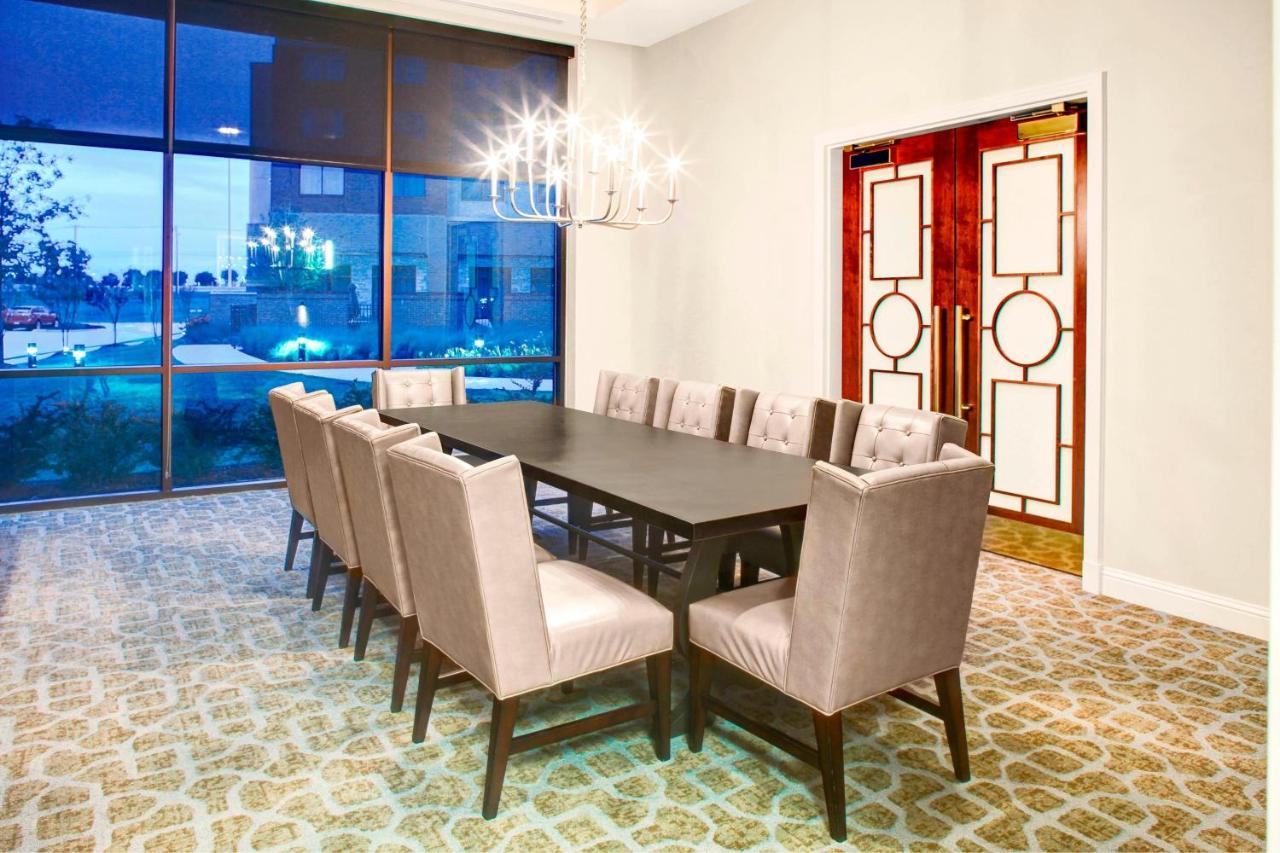  | Sheraton McKinney Hotel