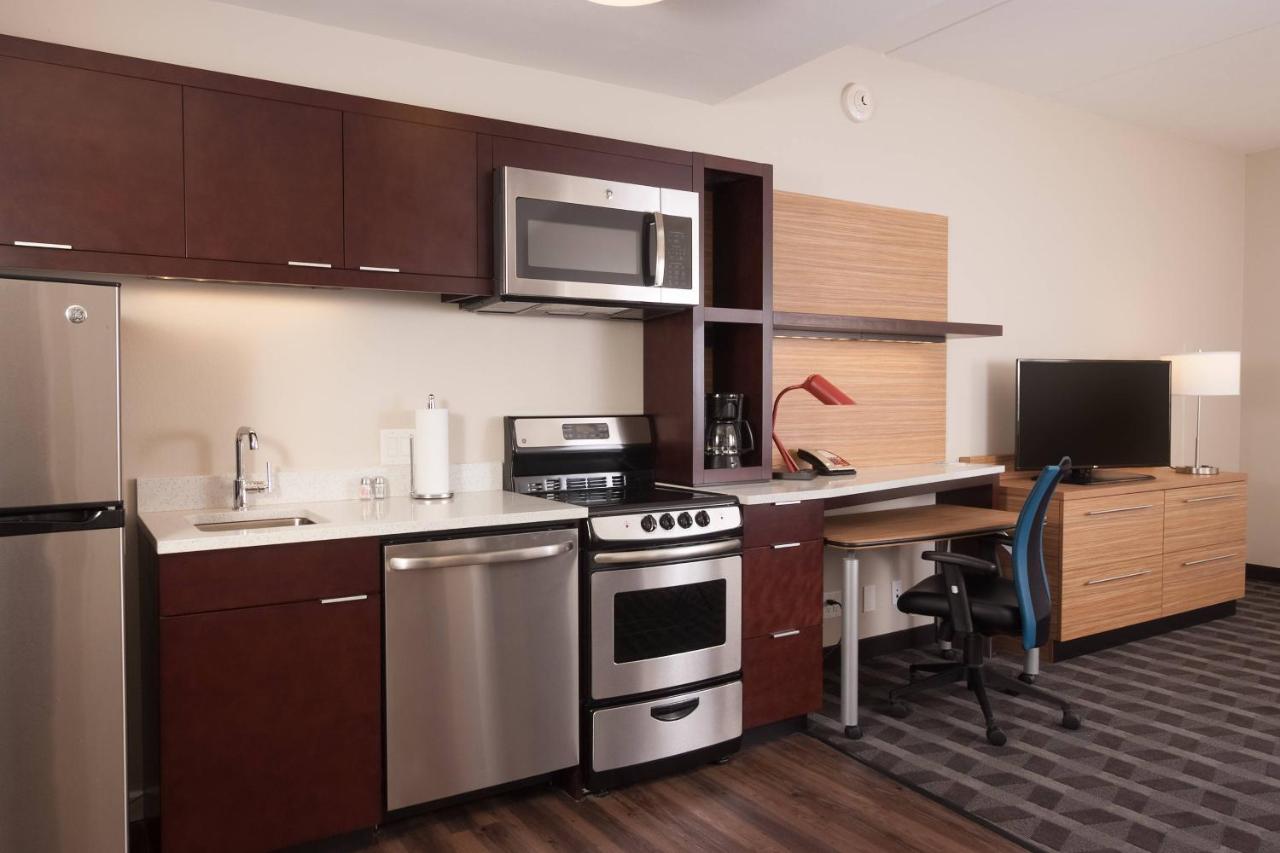 | TownePlace Suites Charleston Airport/Convention Center