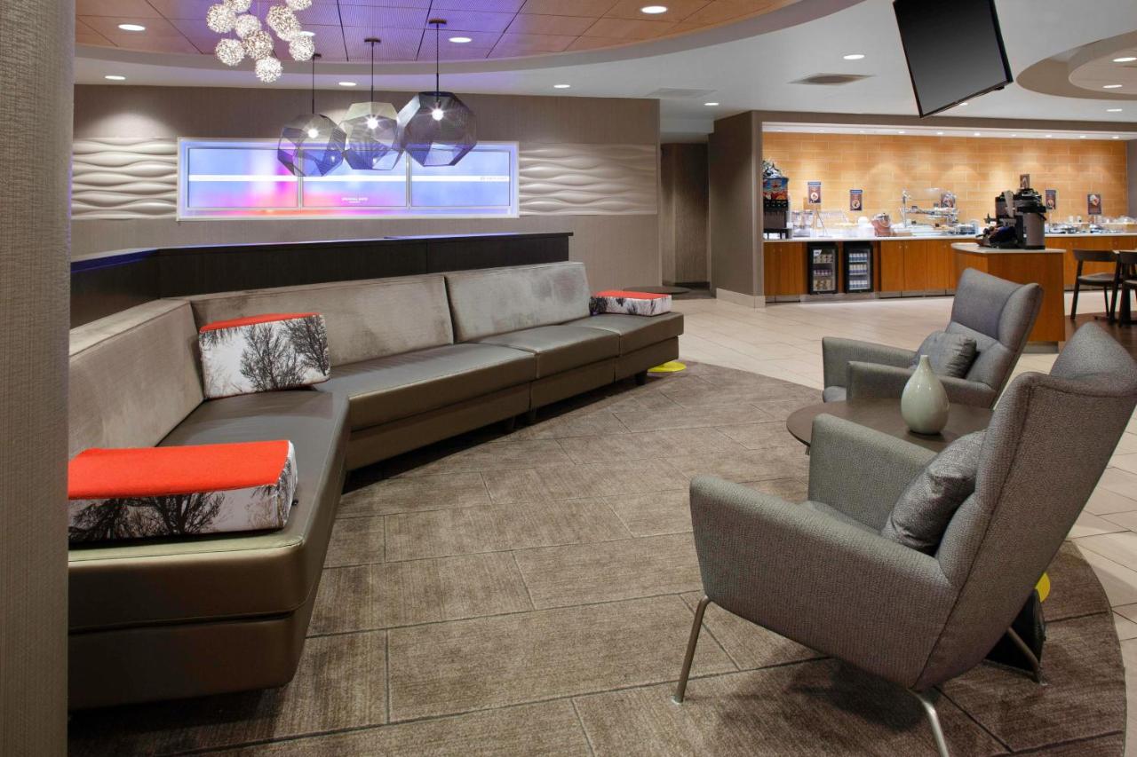  | SpringHill Suites Cincinnati North Forest Park