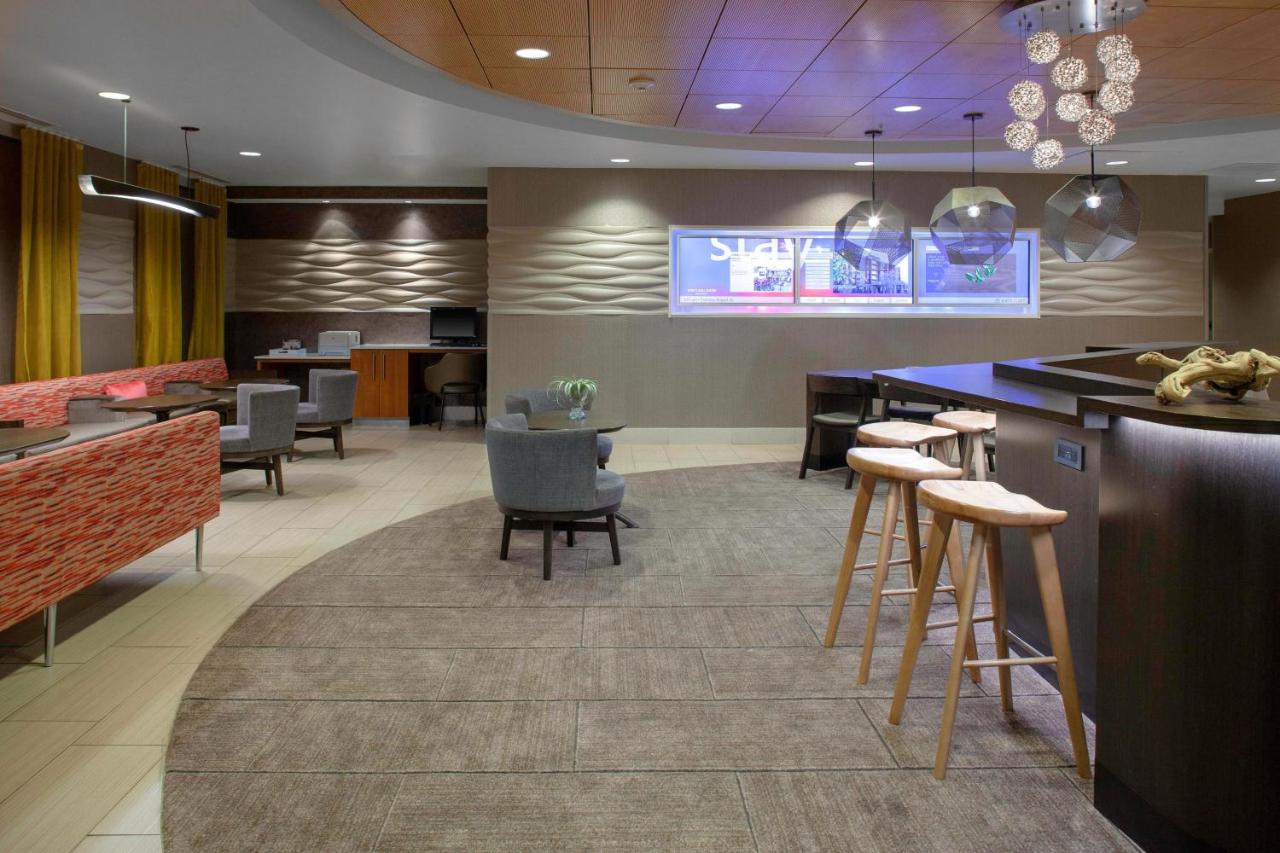  | SpringHill Suites Cincinnati North Forest Park