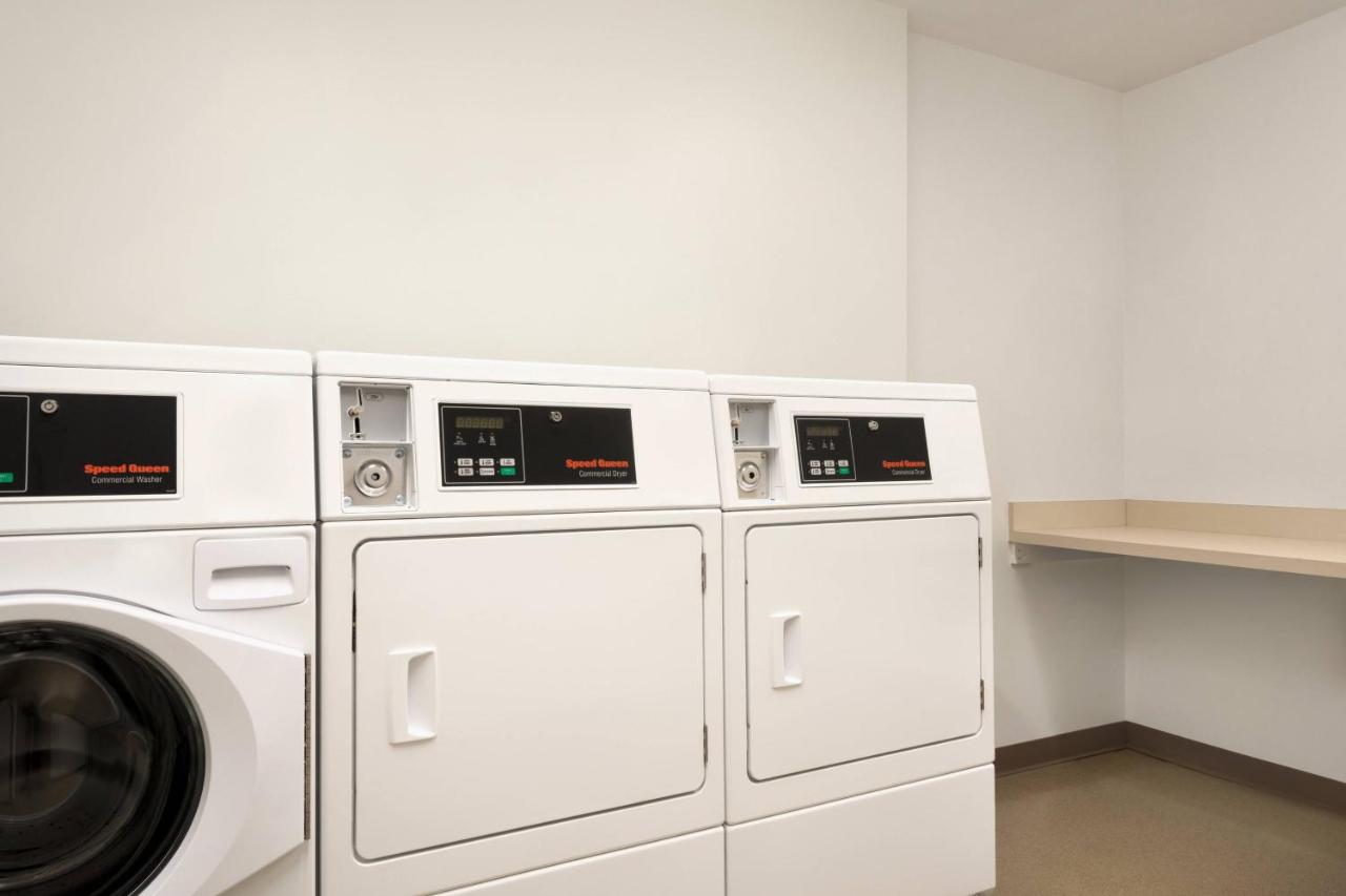 | SpringHill Suites by Marriott Milwaukee West/Wauwatosa