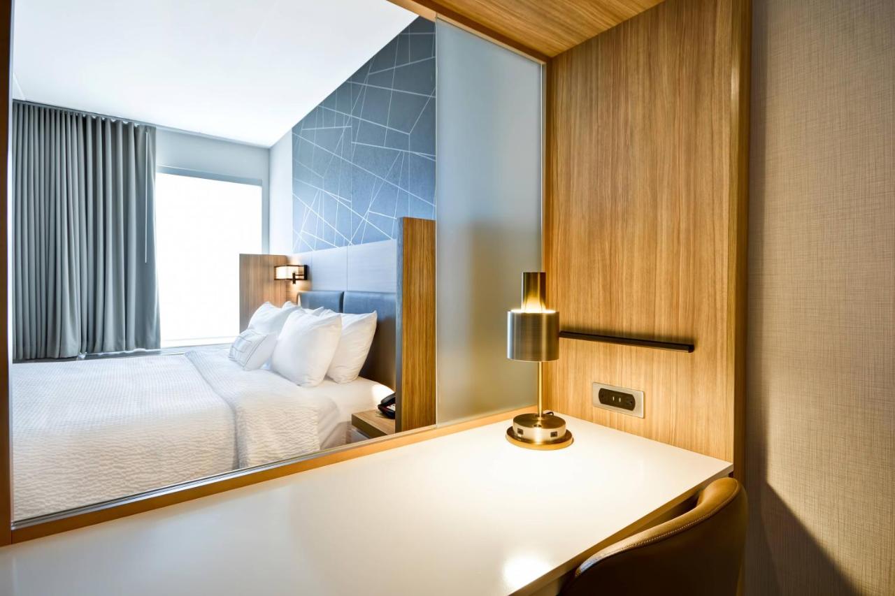 | SpringHill Suites by Marriott Cincinnati Blue Ash