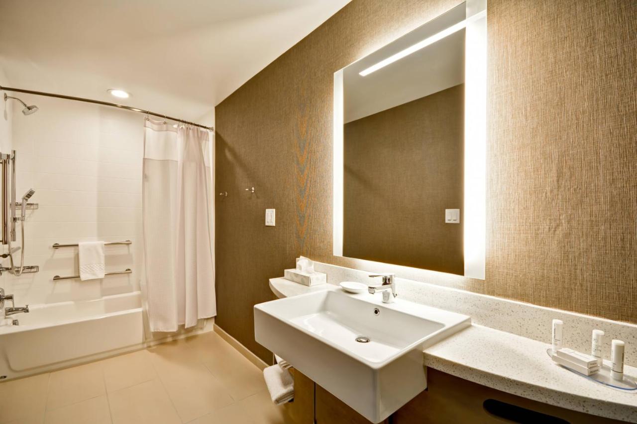 | SpringHill Suites by Marriott Cincinnati Blue Ash