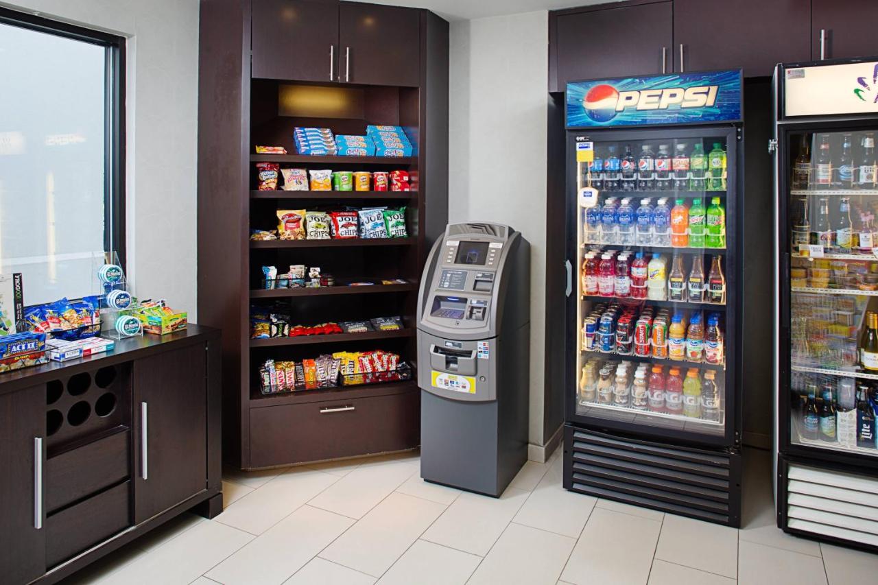 SpringHill Suites Manchester-Boston Regional Airport
