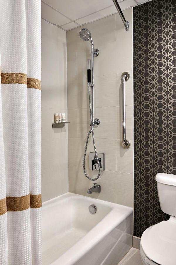 Double Room with Two Double Beds and Pool View - Hearing Accessible at Los Angeles Airport Marriott