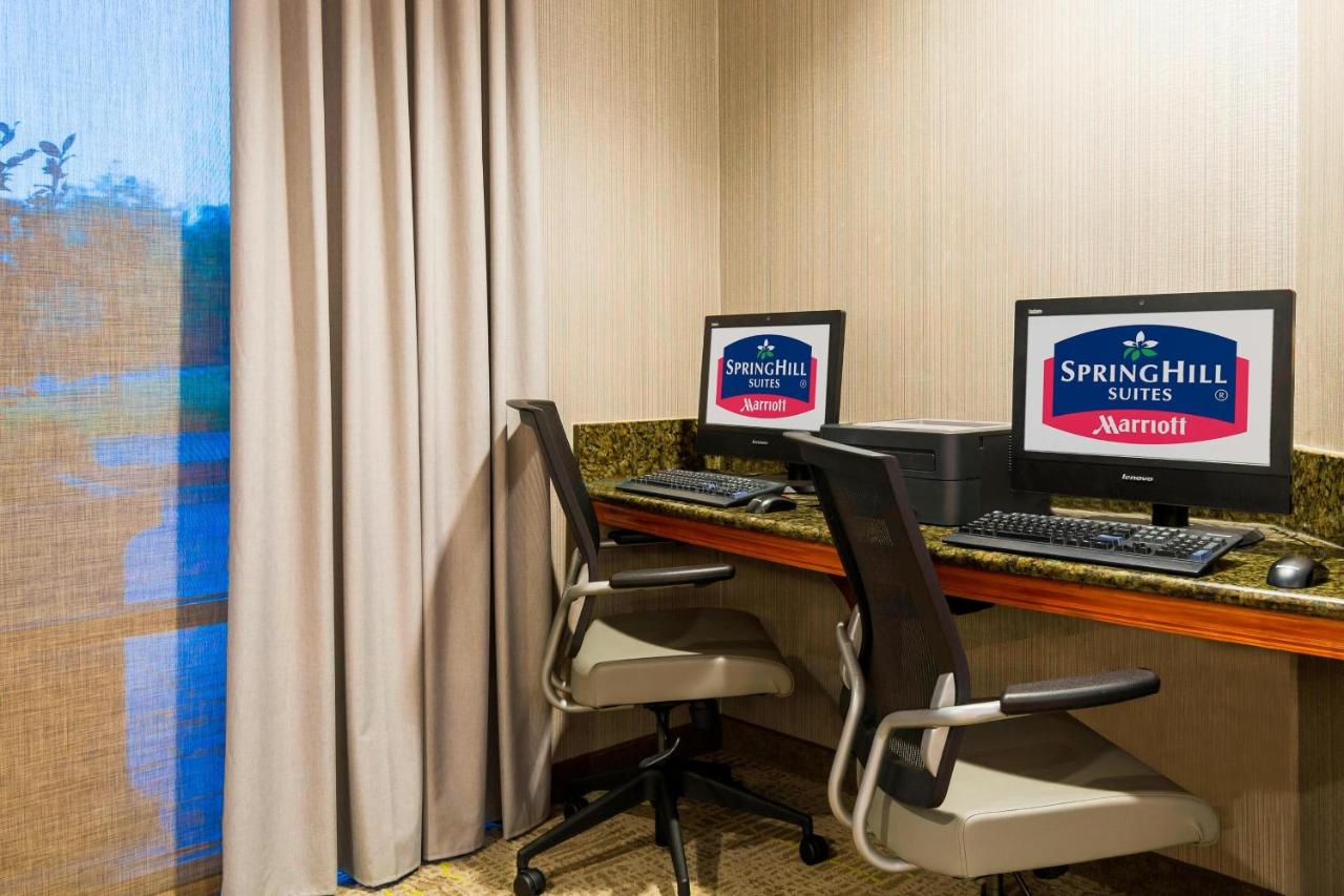 | Springhill Suites by Marriott Richmond Northwest