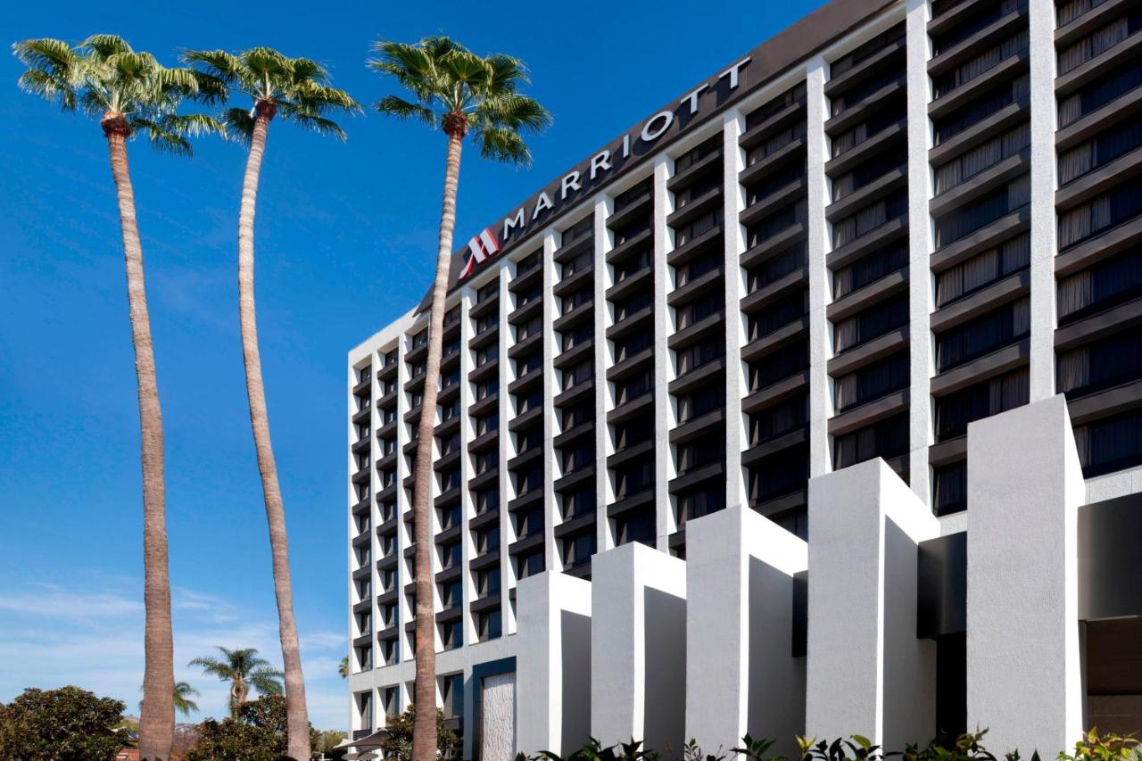 | Beverly Hills Marriott