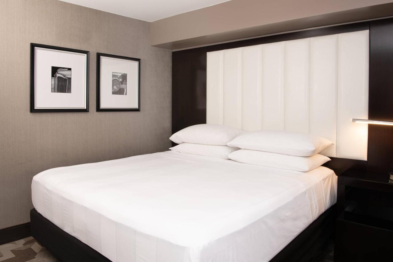 | Beverly Hills Marriott