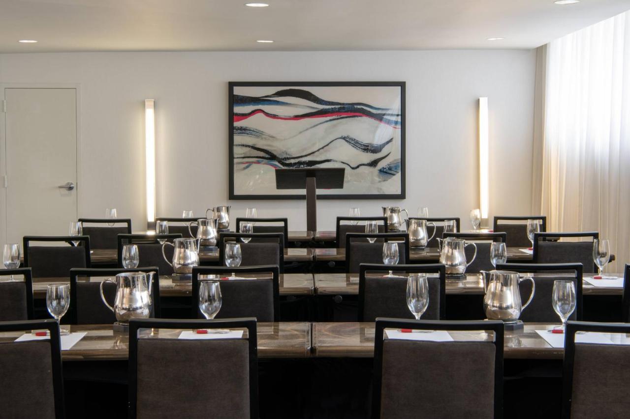 | Beverly Hills Marriott