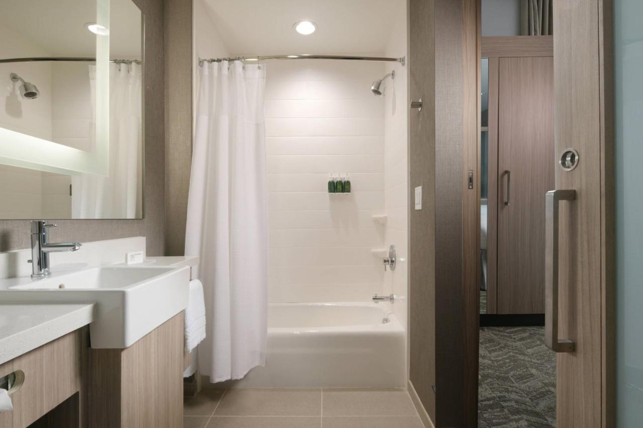  | SpringHill Suites Texas City