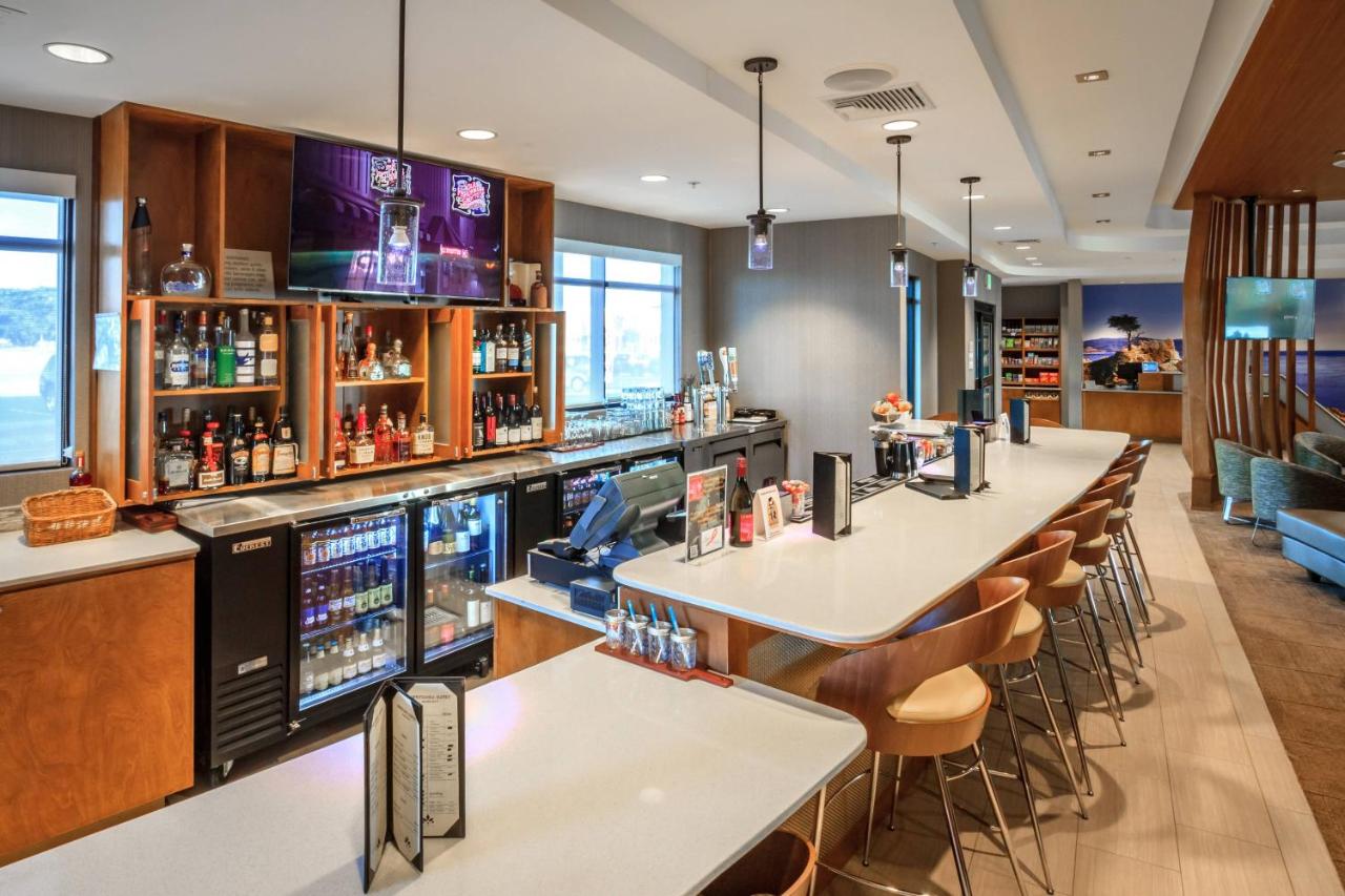  | SpringHill Suites by Marriott The Dunes On Monterey Bay