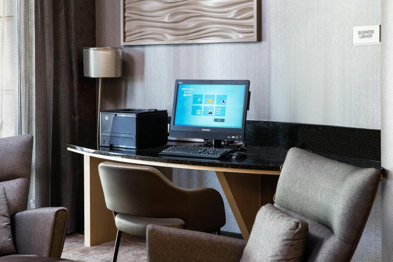 | SpringHill Suites by Marriott Bakersfield