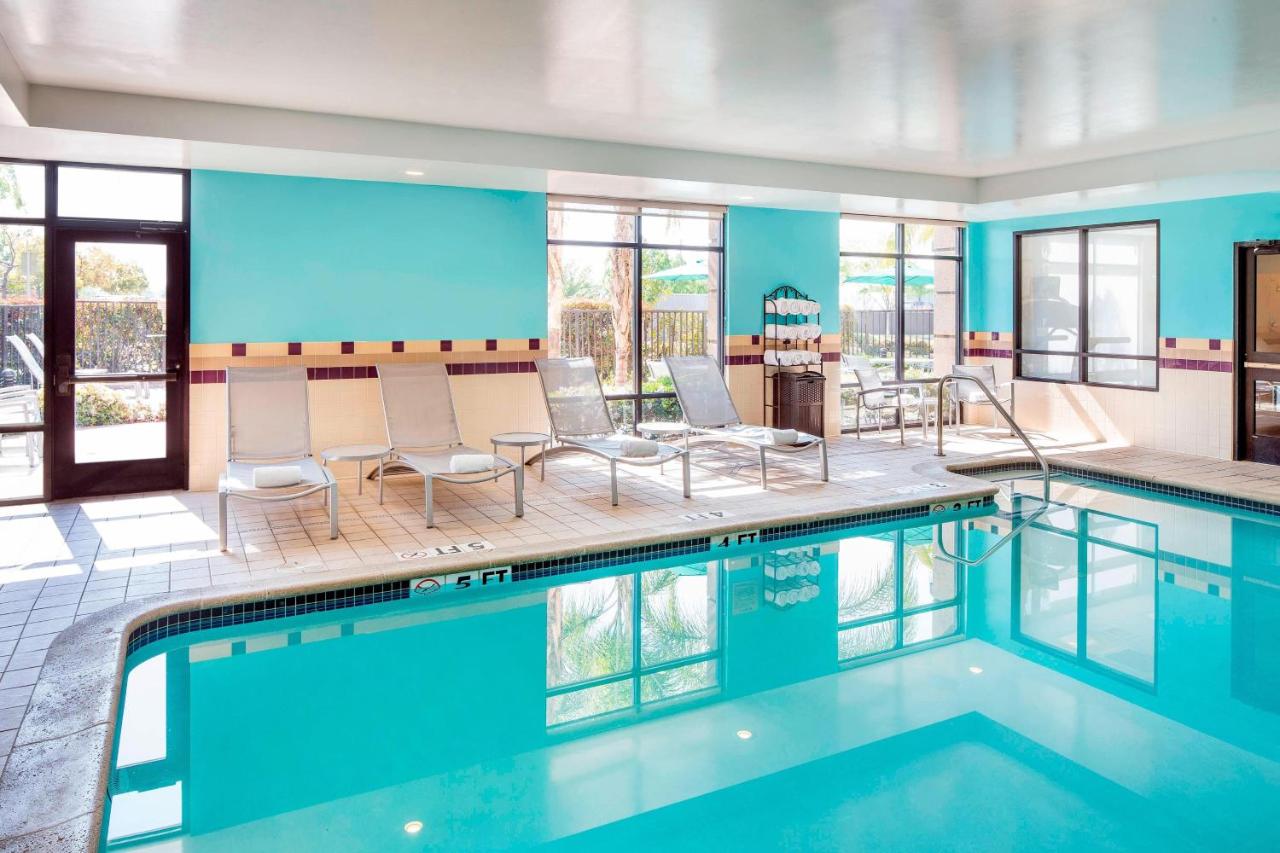 | SpringHill Suites by Marriott Bakersfield