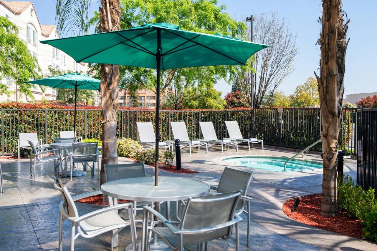 | SpringHill Suites by Marriott Bakersfield