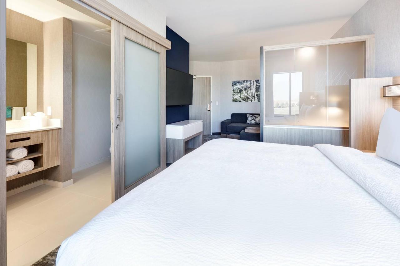  | SpringHill Suites by Marriott Dallas Mansfield