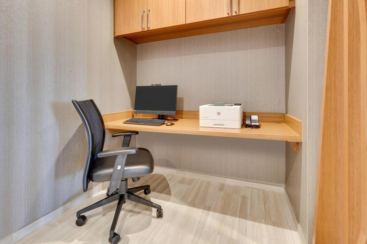  | SpringHill Suites by Marriott Dallas Mansfield