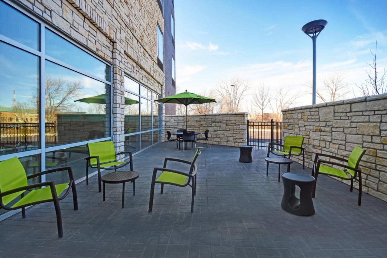 | SpringHill Suites by Marriott St. Paul Arden Hills