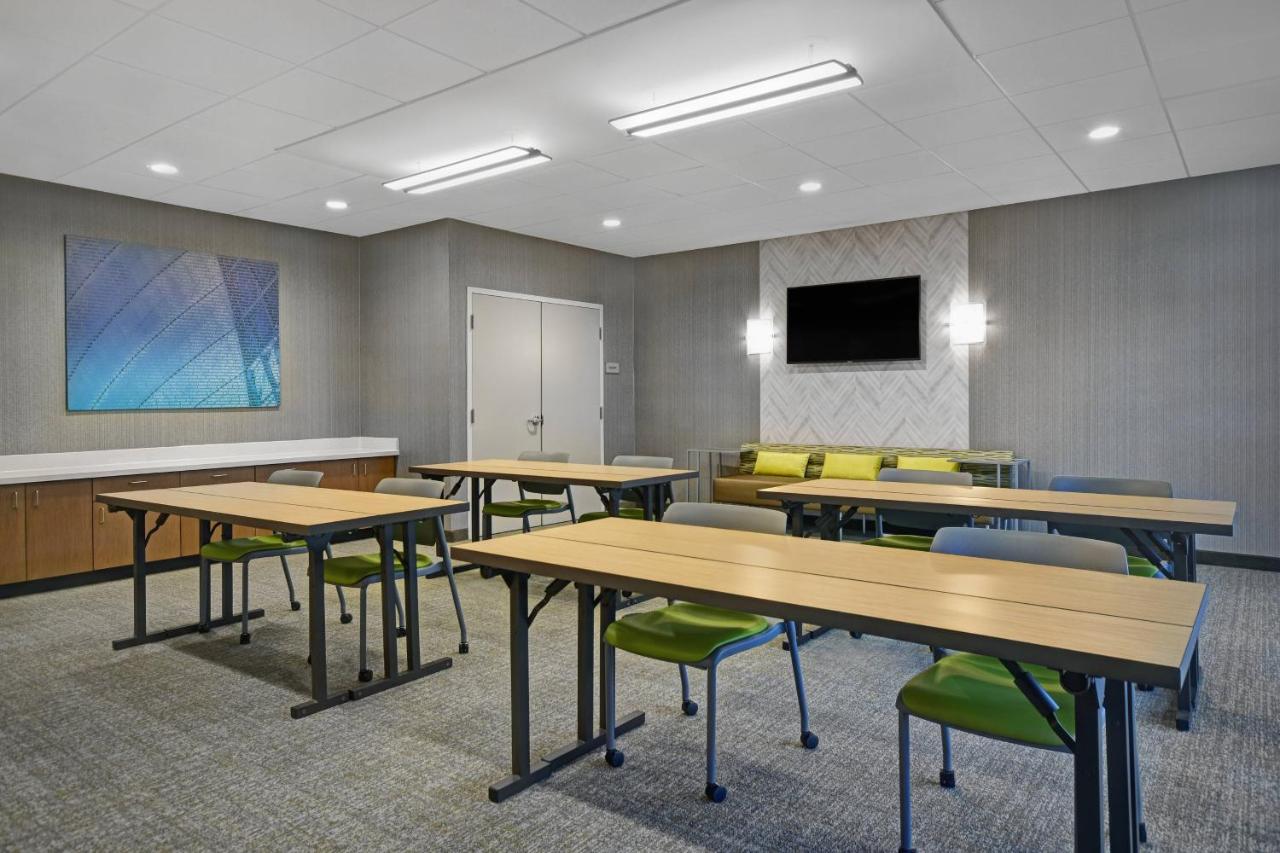 | SpringHill Suites by Marriott St. Paul Arden Hills