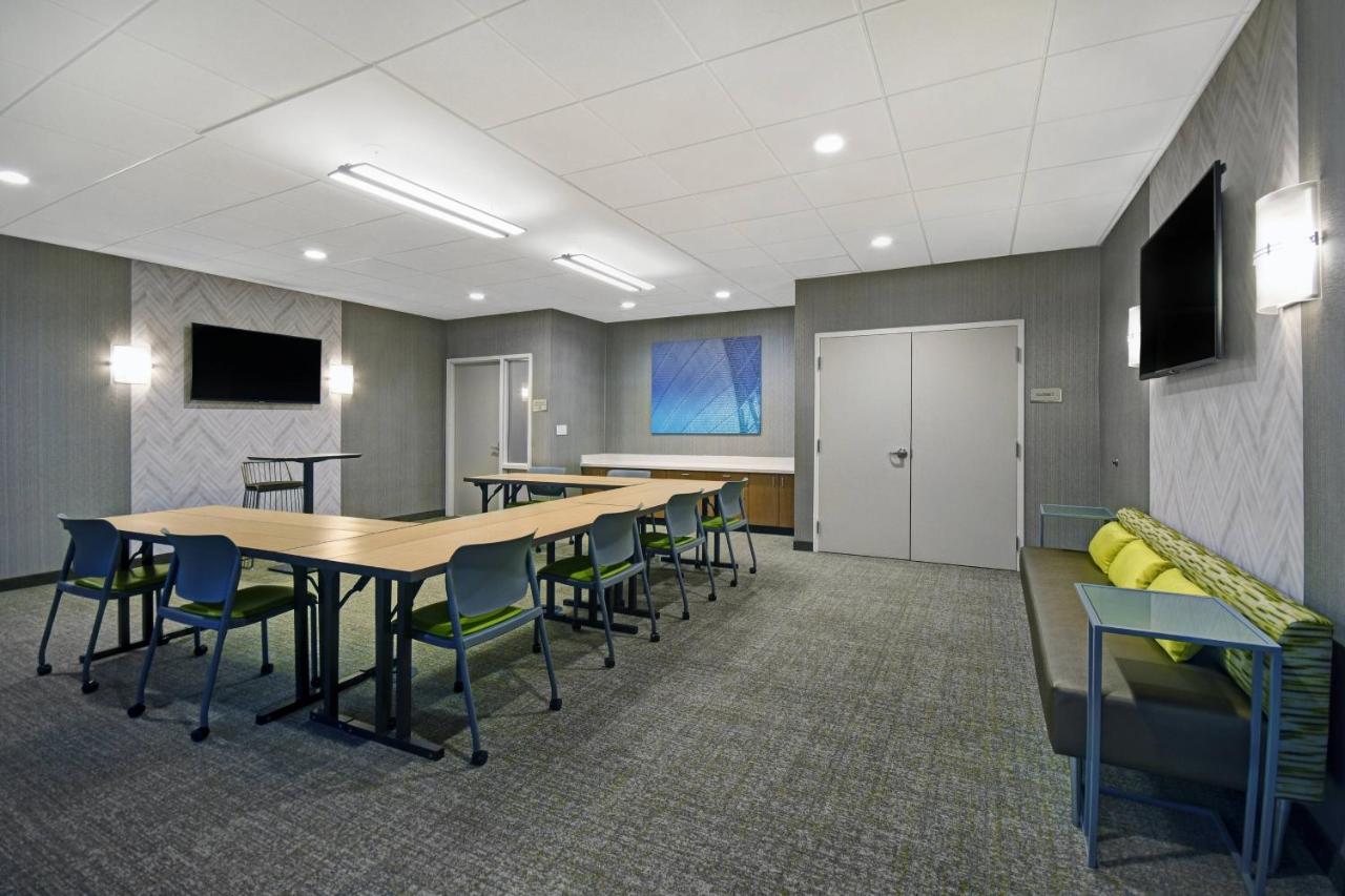 | SpringHill Suites by Marriott St. Paul Arden Hills