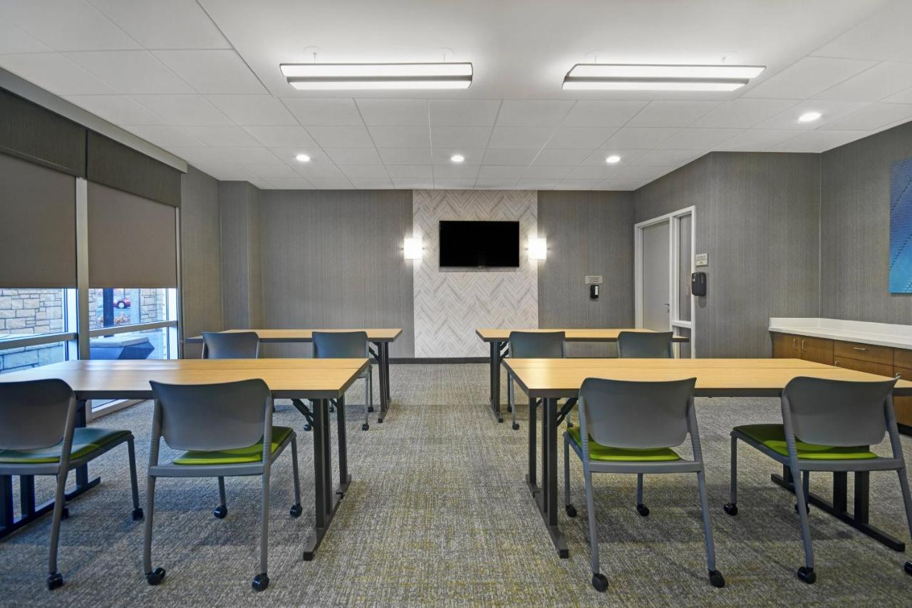 | SpringHill Suites by Marriott St. Paul Arden Hills
