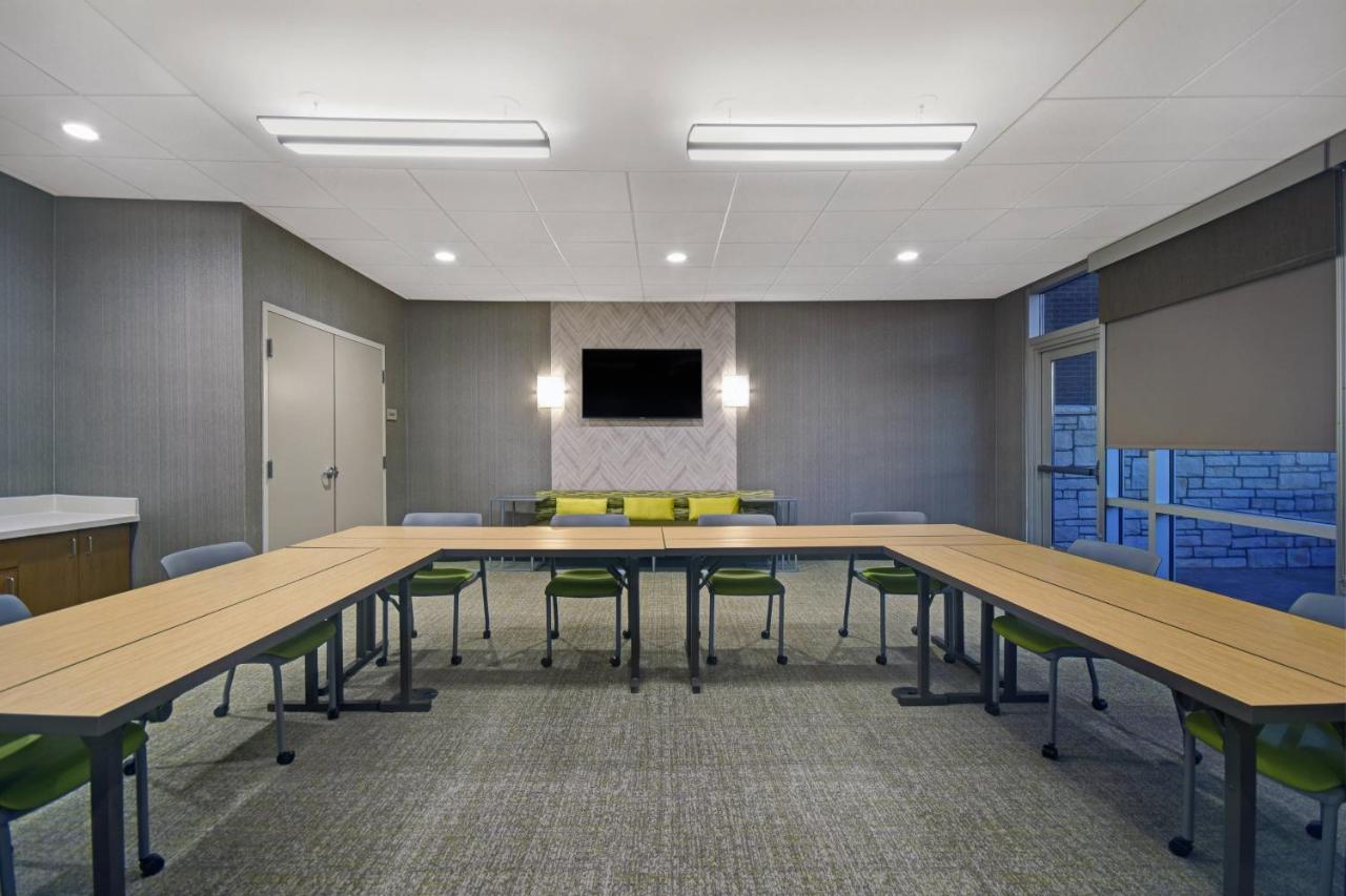 | SpringHill Suites by Marriott St. Paul Arden Hills