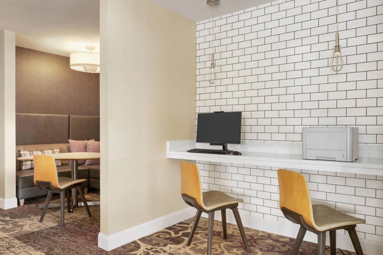 | Residence Inn by Marriott Philadelphia West Chester/Exton