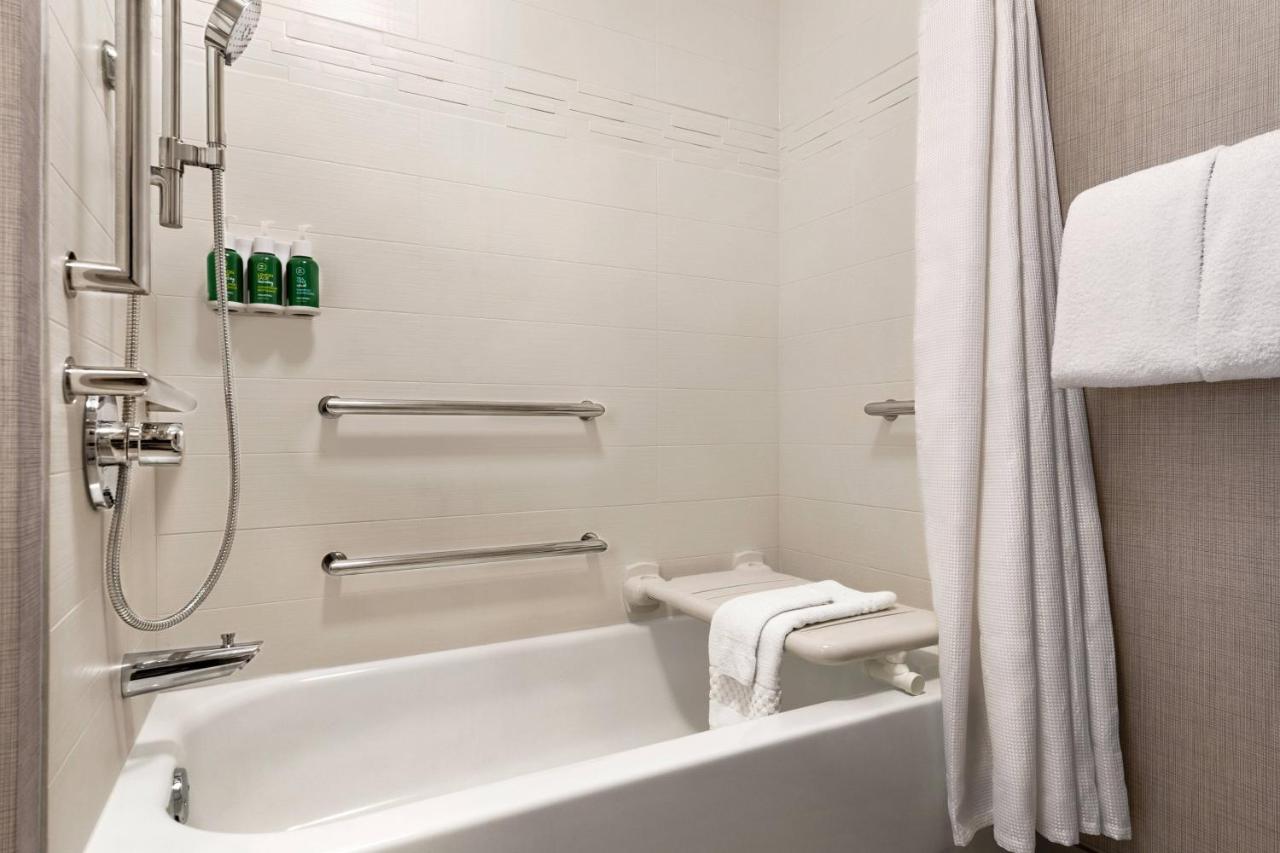| Residence Inn by Marriott Philadelphia West Chester/Exton
