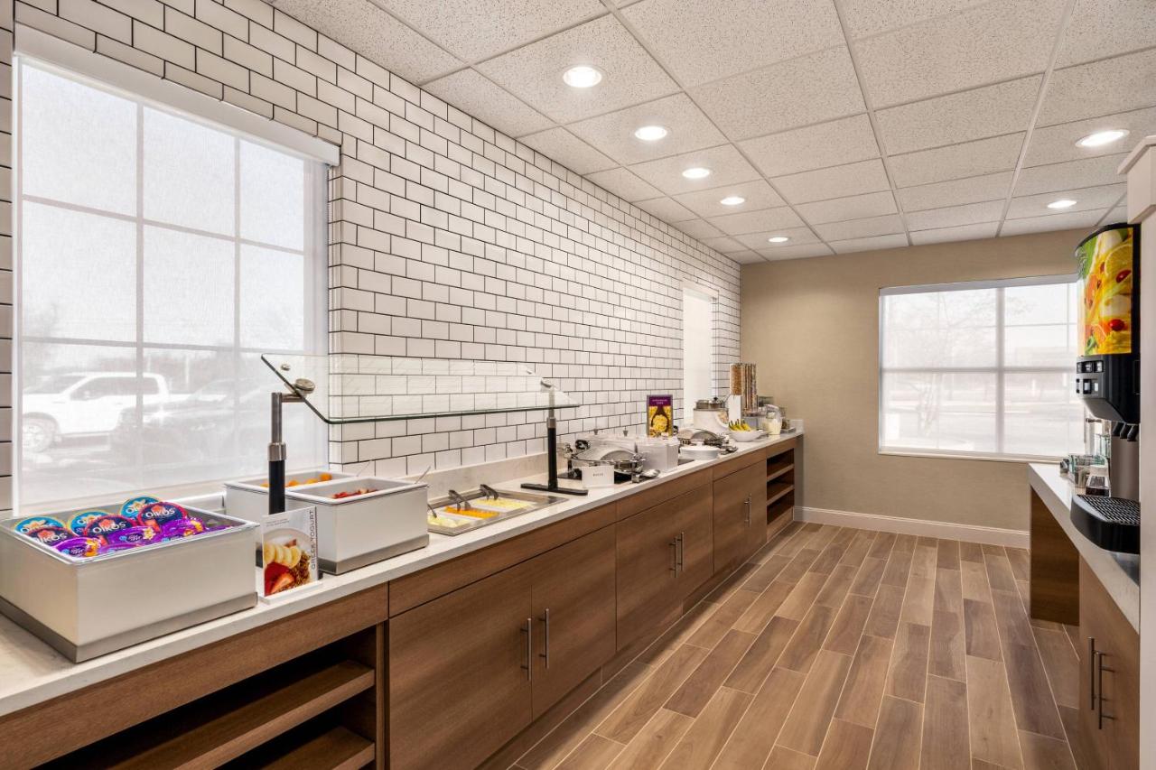 | Residence Inn by Marriott Philadelphia West Chester/Exton