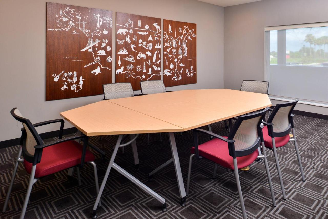 | TownePlace Suites by Marriott Laplace