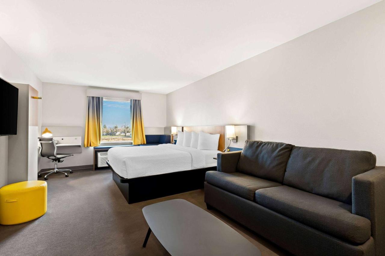 | Microtel Inn & Suites by Wyndham George